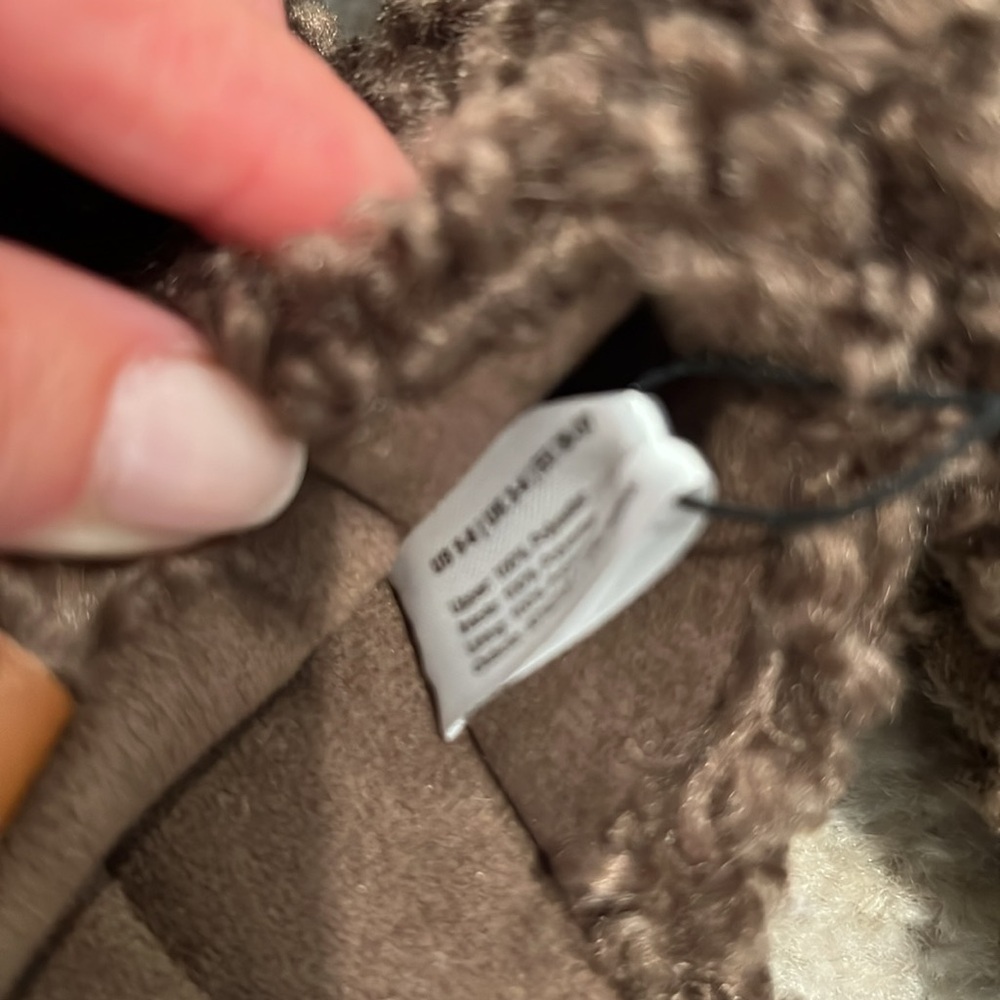 EverFoam slippers - Picture 4 of 4
